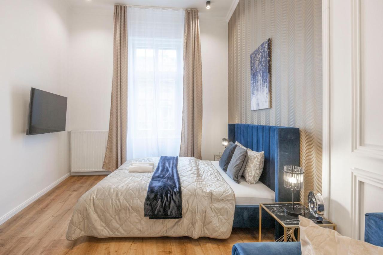בודפשט Luxurious Central Grand Home W/ 3Bedrm 2Bathrm מראה חיצוני תמונה