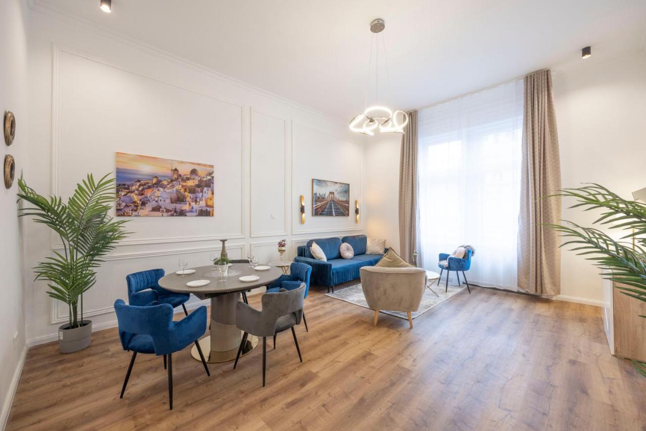 בודפשט Luxurious Central Grand Home W/ 3Bedrm 2Bathrm מראה חיצוני תמונה